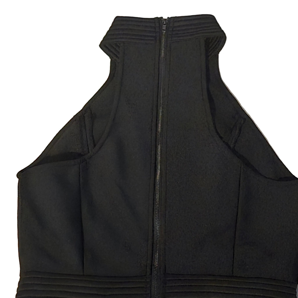ROBE NOIR MI-LONGUE SANS MANCHES AMADELEINA