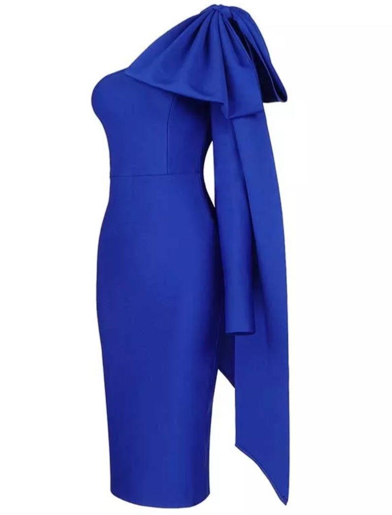 ROBE MI-LONGUE BLEU, ROUGE, ORANGE  ÉPAULE DÉNUDÉ AMADELEINA