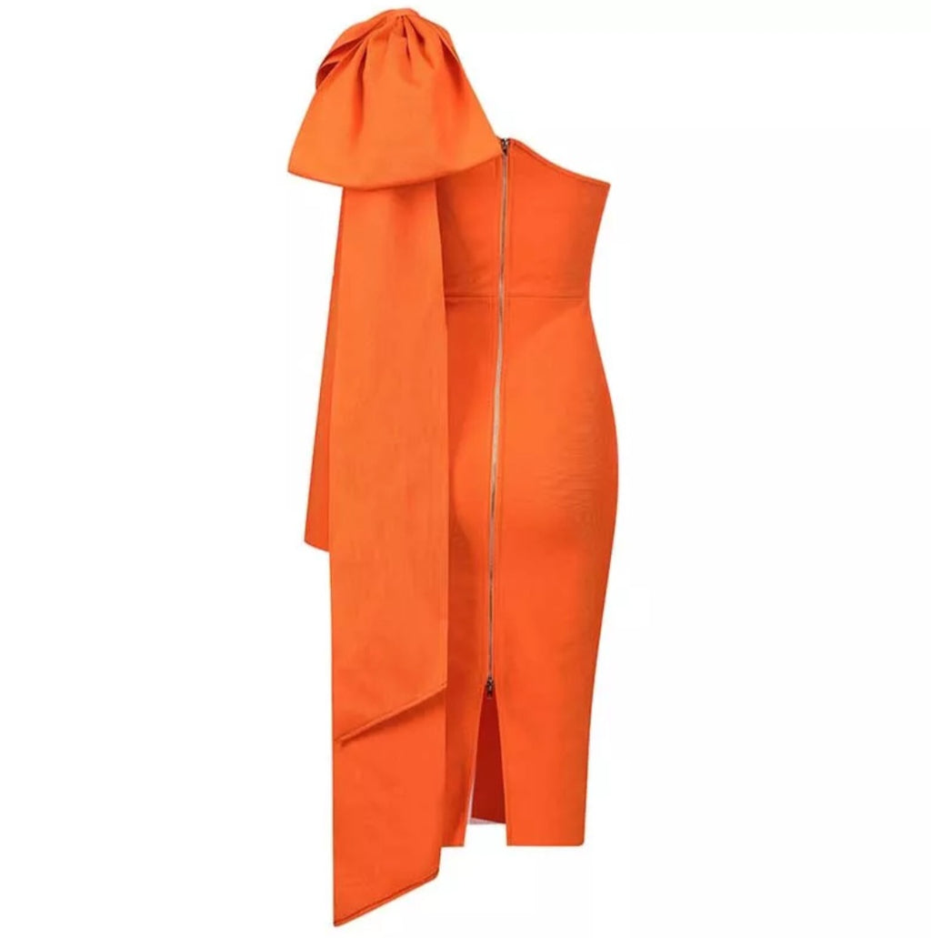 ROBE MI-LONGUE BLEU, ROUGE, ORANGE  ÉPAULE DÉNUDÉ AMADELEINA