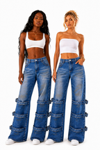 JEANS BLEU À SANGLES AMPLE ET DROITE – AMADELEINA